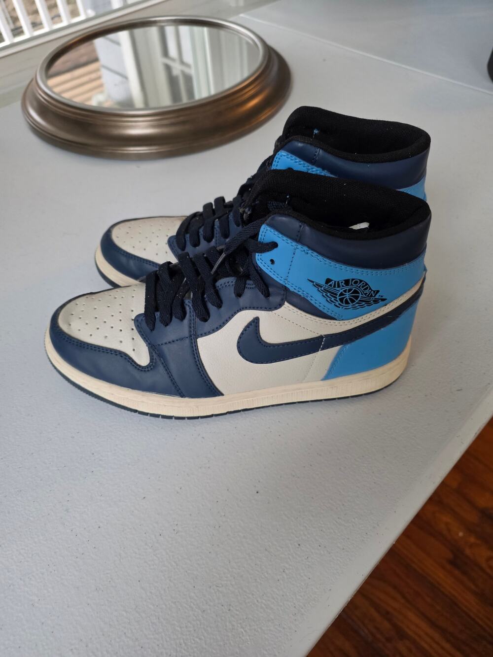 Nike Air Jordan 1 Retro High OG Obsidian UNC Men's Size 7